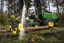 JOHN DEERE miško technika – 1470G gamintojo didžiausia medkirtė 